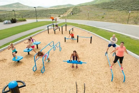 Outdoors & Sports